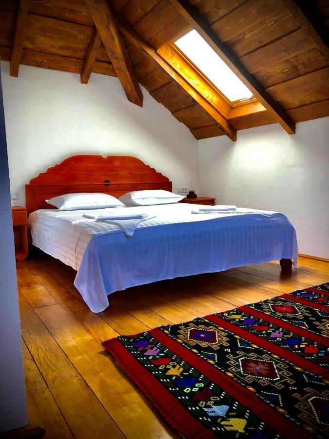 The Carpathian Lodge Runcu  Exterior foto