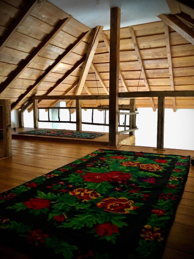The Carpathian Lodge Runcu  Exterior foto